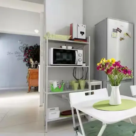 Partenope's House 24 * ナポリ