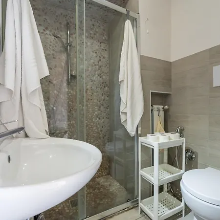 Апартаменты Partenope's House 24 *